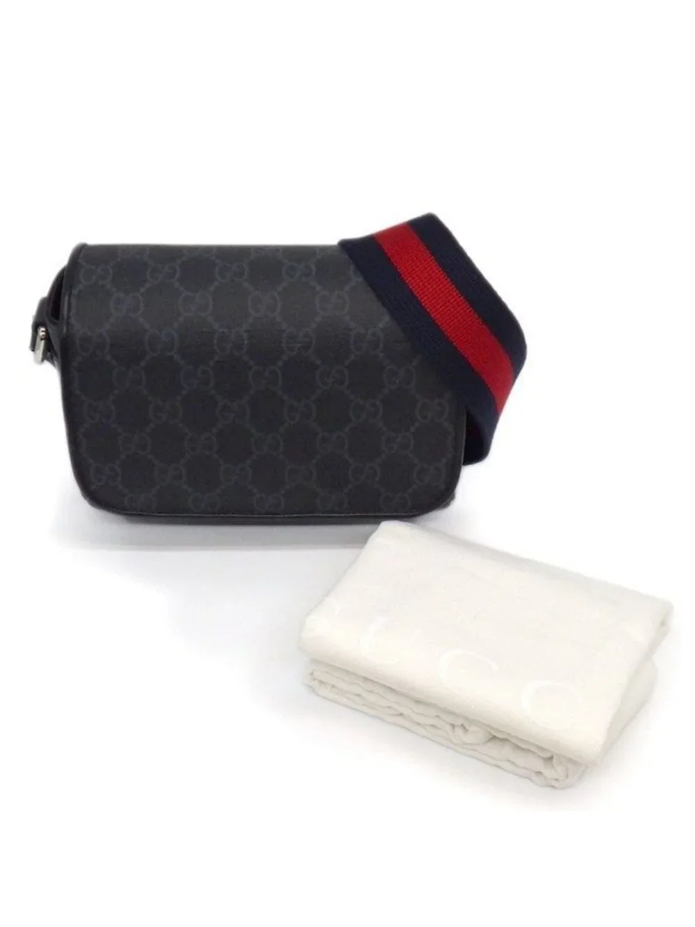 Gucci product details
